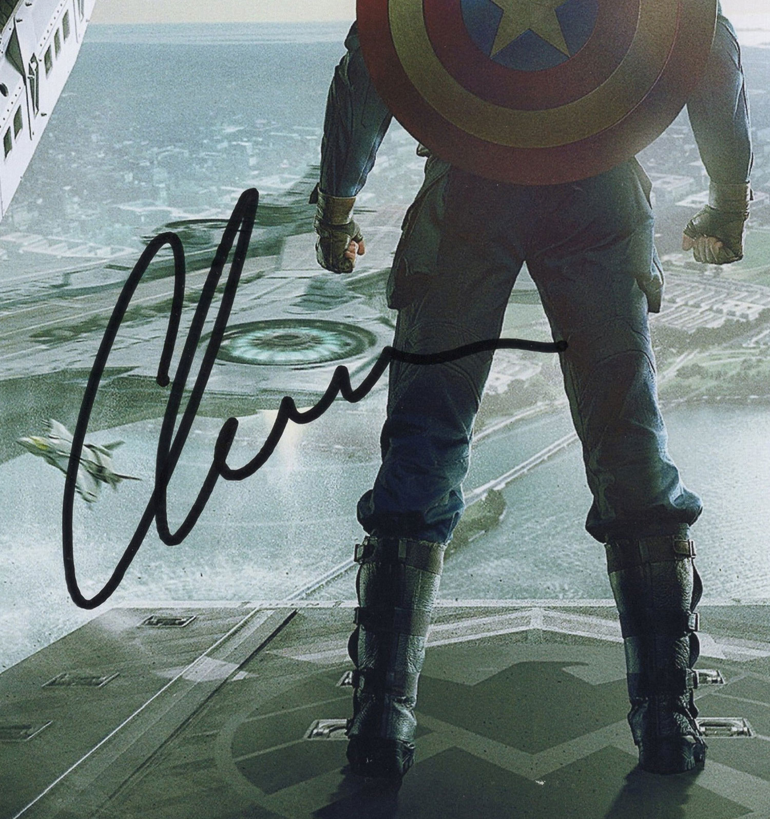 《美国队长》克里斯·埃文斯签名照片